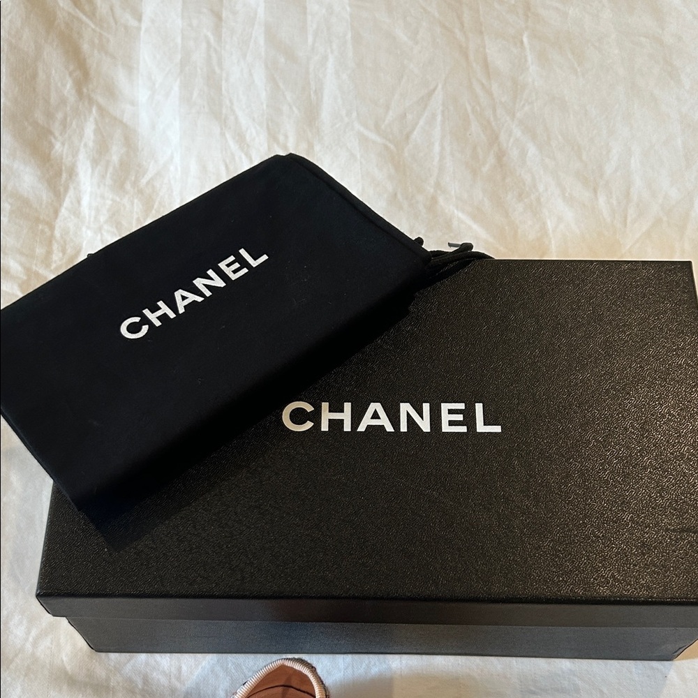 CHANEL Multicolor Tweed Ballerina Flats - Picture 3 of 14